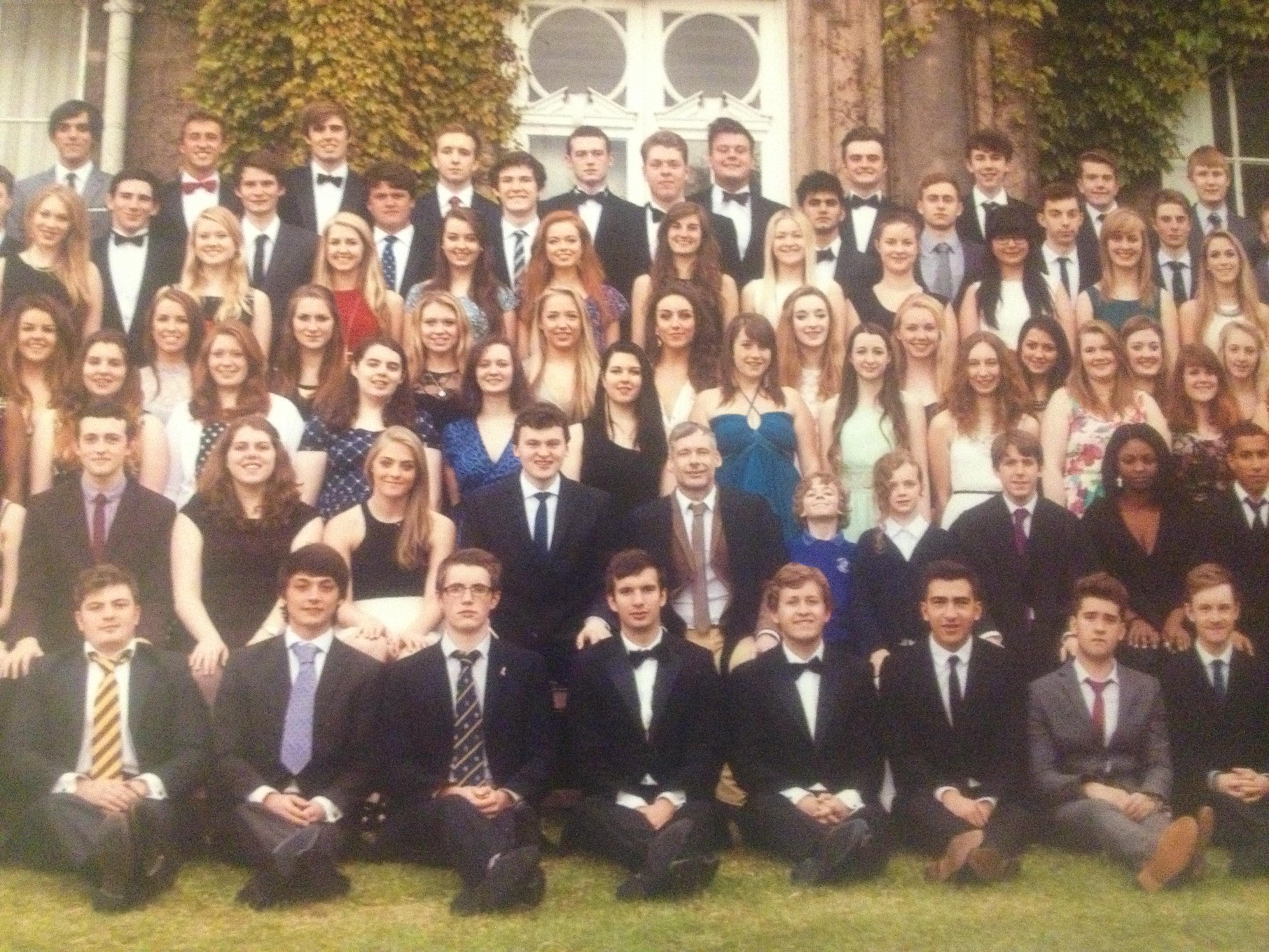 Rob Pinn (4th from right) and fellow graduates.