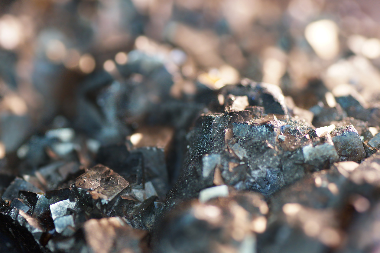 IS_MetalMining_1023_DH