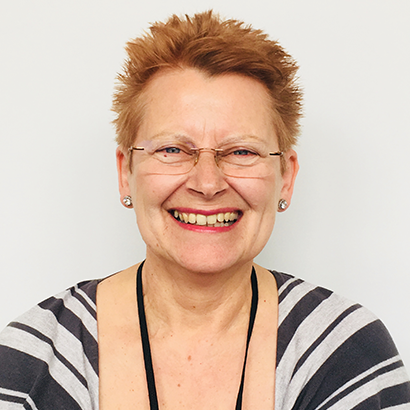 julie-moss-410