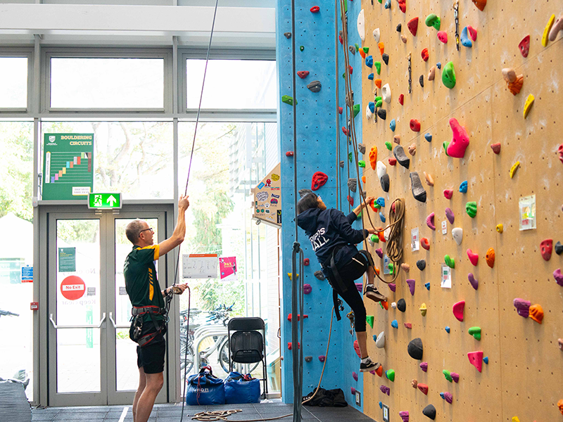 Climbing 4