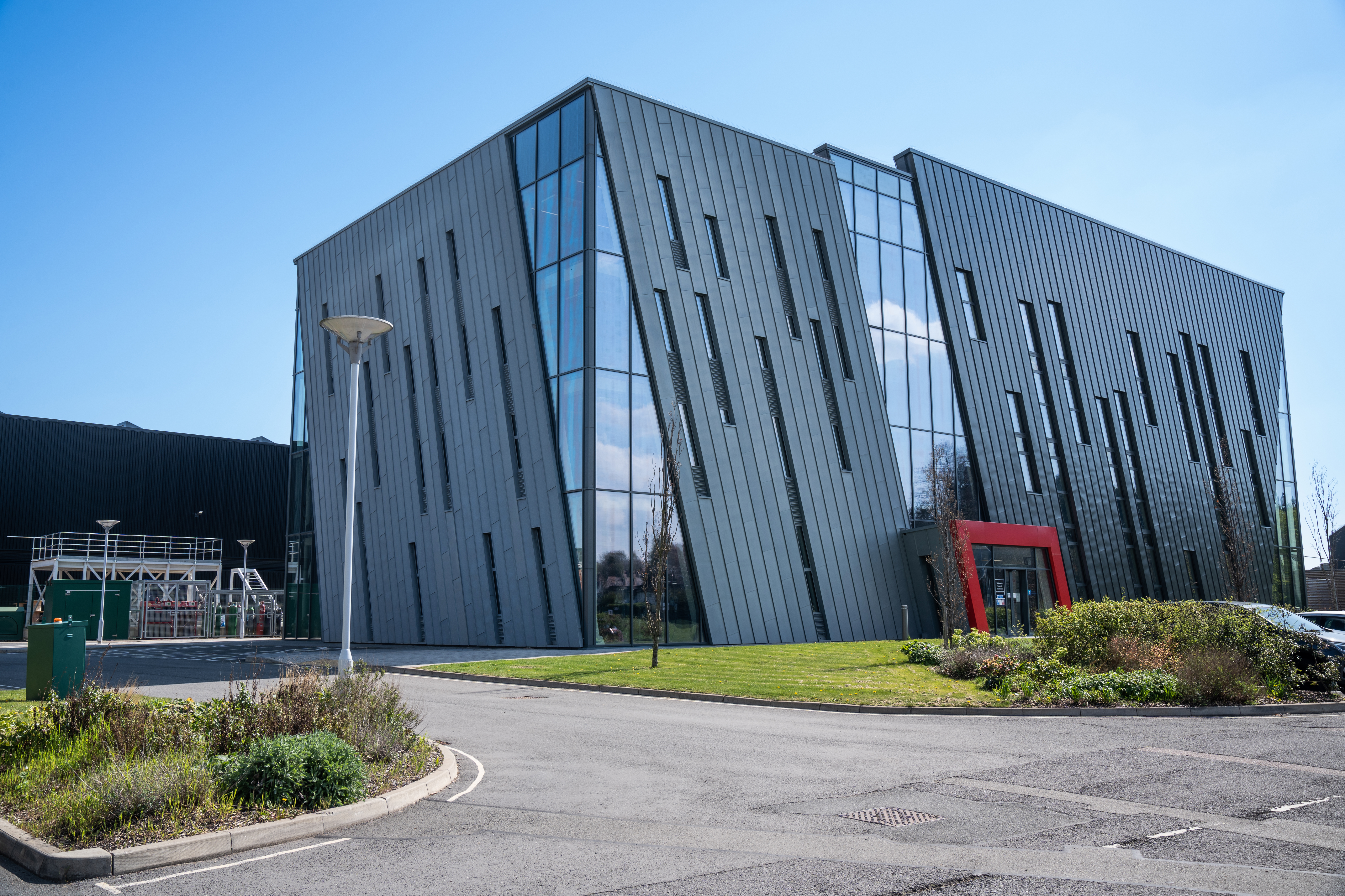 Research Acceleration and Demonstration Building