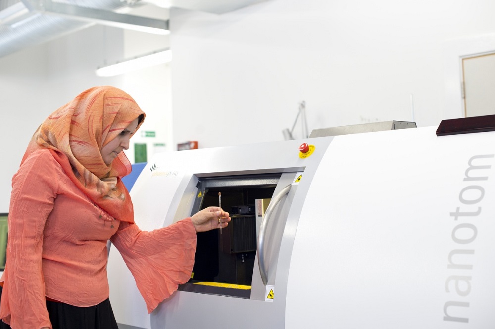 Hounsfield Facility Phoenix Nanotom S