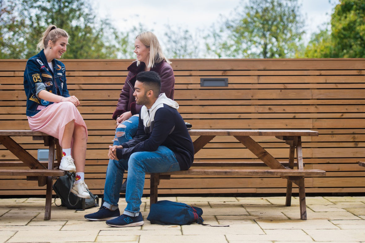 Students hang out together